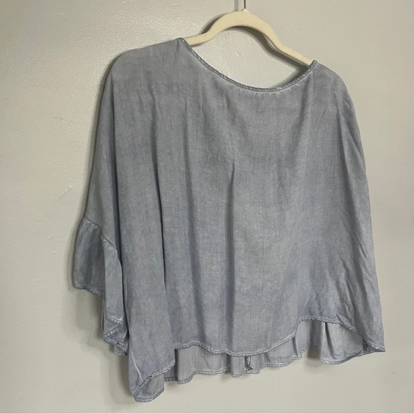 Anthropologie Tie V-Neck Ruffle Sleeve Oversize Distressed Top Blue Small - Picture 4 of 7